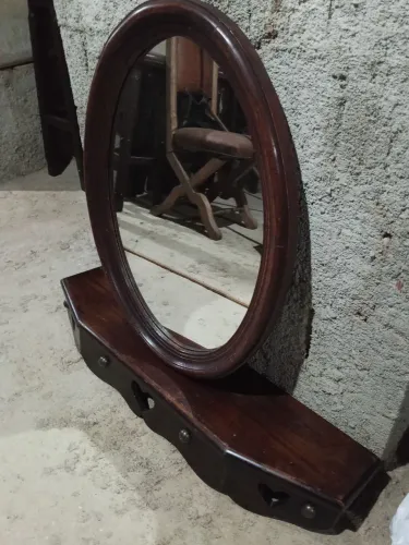 Espelho com penteadeira