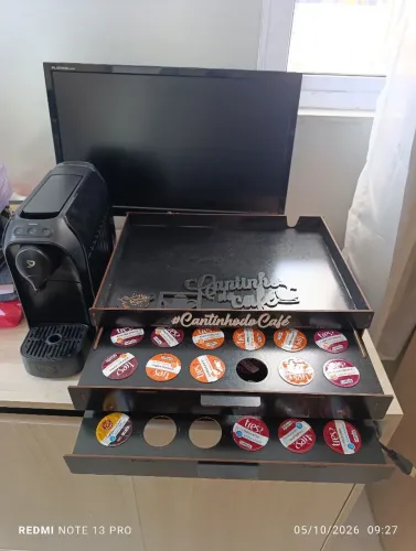 Cafeteira três corações