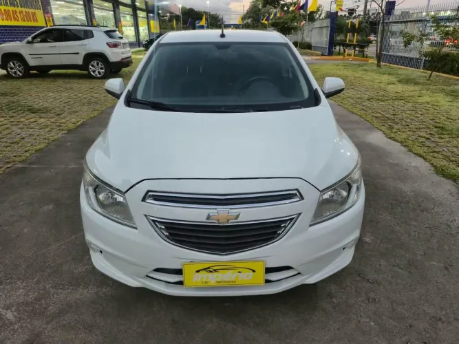 Chevrolet Onix Hatch LT 1.0 8V Flex Power Mec. 4P 2015