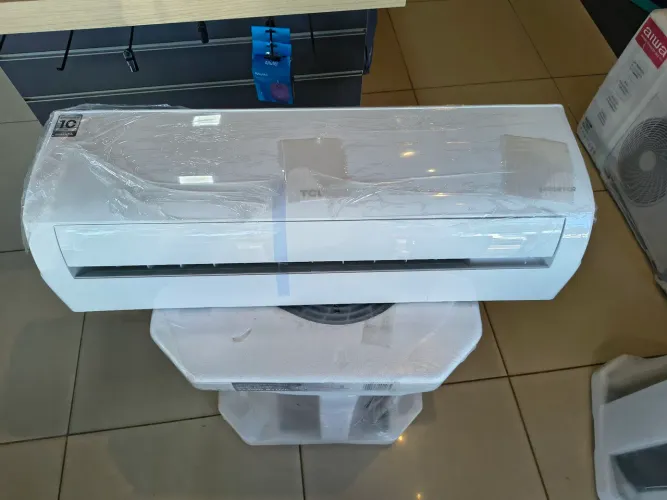 CENTRAL DE AR TCL 9 MIL BTUS