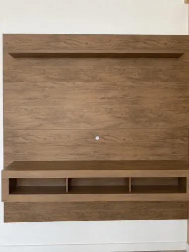 Painel grande para TV