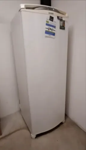 GELADEIRA CÔNSUL FROST FREE SEMI NOVA