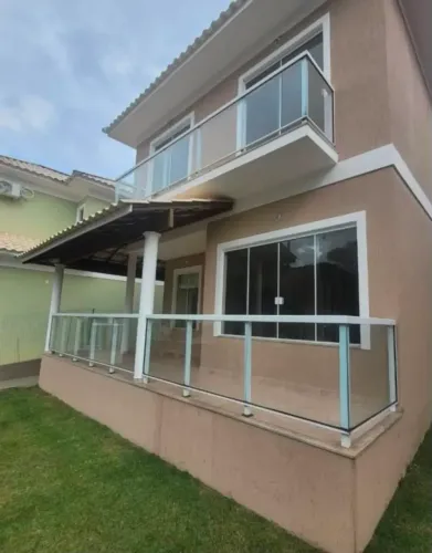 Casa com 4 dormitórios à venda, 140 m² por R$ 615.000 - Flamengo - Maricá/RJ