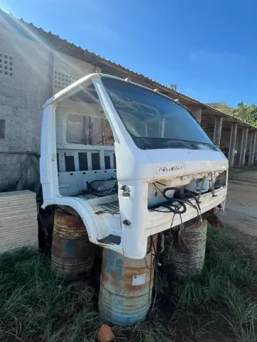 CABINE CAMINHÃO VW