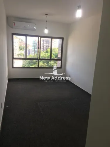 Sala Comercial à Venda na Praia do Suá - Vitória