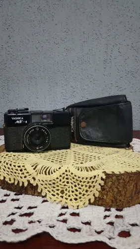 Câmera Yashica MF-1 38mm 1:2.8 + Case Original - Sem Teste