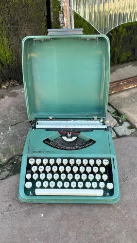 Máquina de escrever 