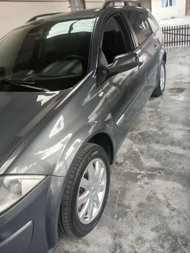 Renault Megane Grand Tour Dynam. Hi-flex 1.6 16V 2012