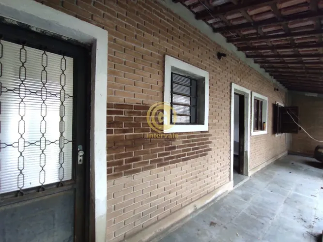 Imperdível: Casa à venda em Jacareí-SP, bairro Jardim Flórida. 1 quarto, 1 banheiro, 10 va
