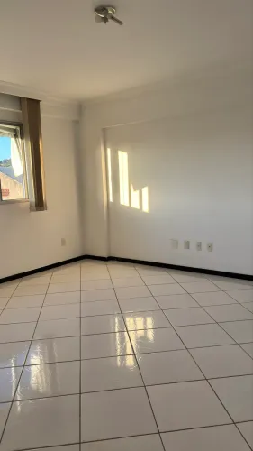 Alugo apartamento grande no bairro São José