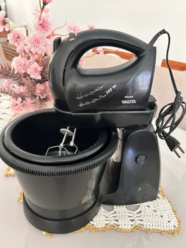 Batedeira Philips Walita