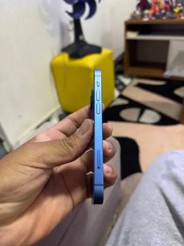 Leia Vendo iPhone 13 mini todo original 128 gb