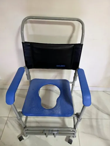 Cadeira de banho para idosos