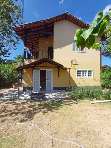 Linda Casa Rua Fechada, 3 qtos 2 suites Rua Supermercado Maravista 1 qto terreo