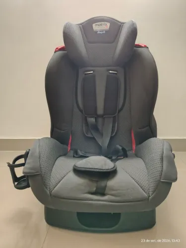 Cadeirinha para Carro Burigotto Matrix Evolution K 0-25kg Completa 