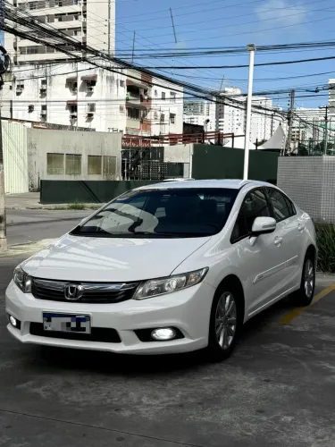 Honda Civic Sedan LXR 2.0 Flexone 16V Aut. 4P 2014