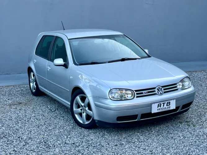 Volkswagen Golf GTI 1.8 MI 180/193cv Turbo 4P Mec. 2005