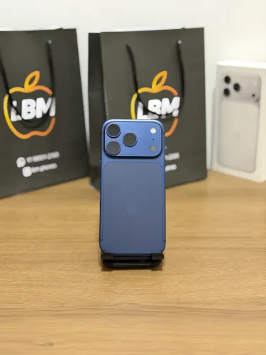 iPhone 17 Pro 256GB Azul / Venda ou Troca