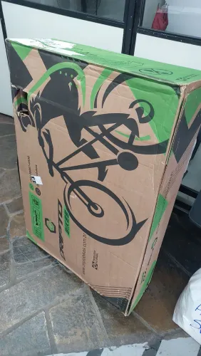 bicicleta aro 29 cripto 24 marchas freio disco e suspensão faixa bege cor preto/verde
