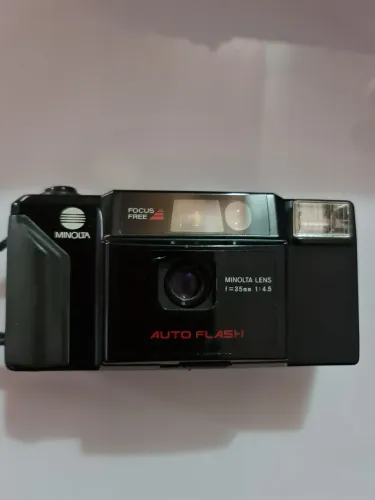 Maquina fotográfica Minolta AF-E II. Co 05