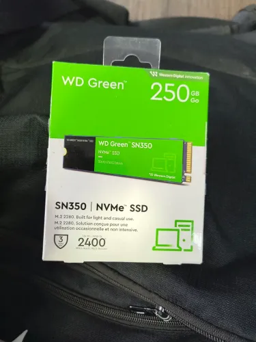 Vendo SSD Nvme WD Green 250GB