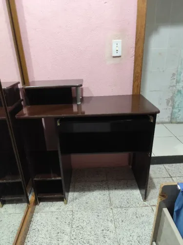Vendo mesa de computador