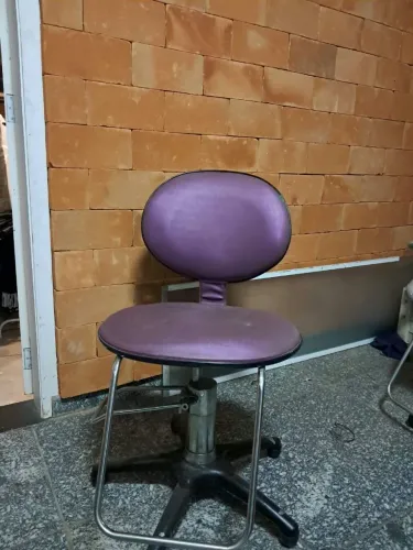 Cadeira Cabeleireiro lilas