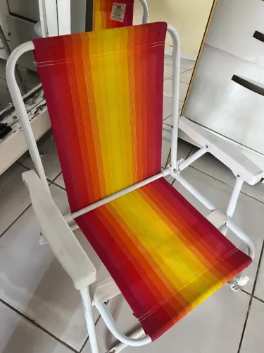 Cadeia de praia MOR dobrável - R$35,00