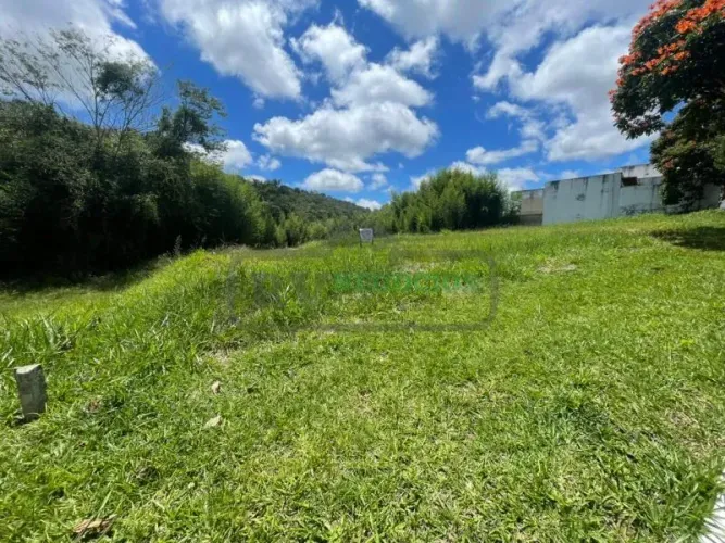 OPORTUNIDADE NO CONDOMÍNIO NOVA GRAMADO  JUIZ DE FORA/MG
