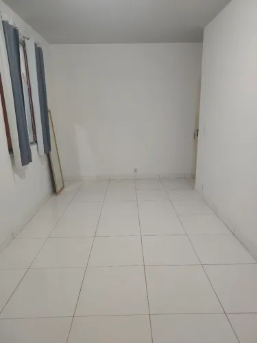 QUARTO EM APARTAMENTO NA PITUBA