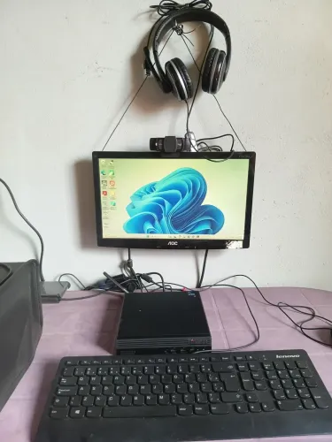 Computador Thinkcentre (Lenovo)