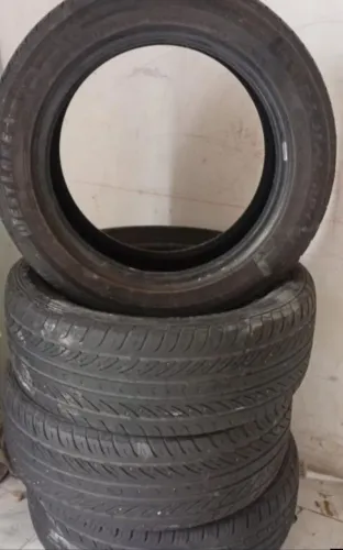 VENDO 4 PNEUS SEMINOVOS 