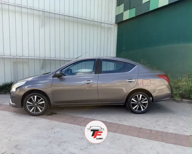 Nissan Versa SL 1.6 16V Flexstart 4P Aut. 2018