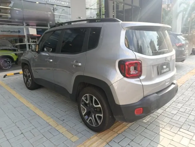 Jeep Renegade Longitude 1.8 4X2 Flex 16V Aut. 2021