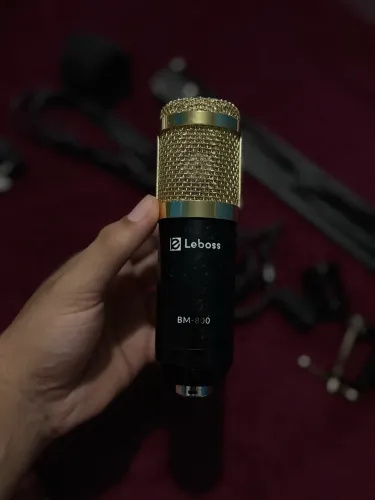 Microfone Profissional BM800 + braço articulado + pop filter