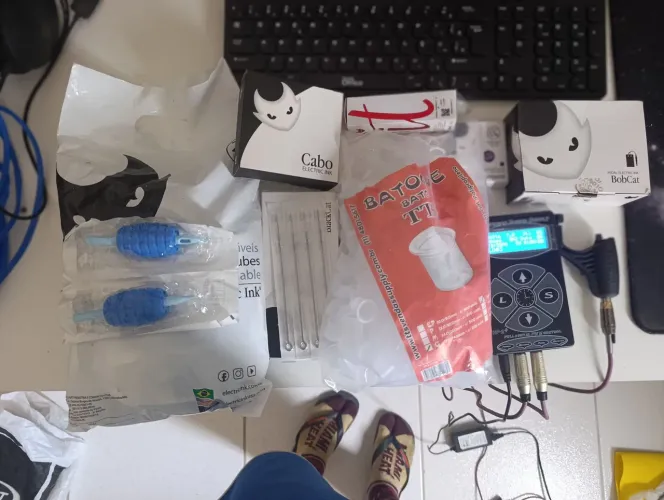 Kit de tatuagem iniciante