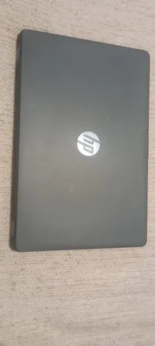 Notebook HP 15" em ótimo estado para tarefas básicas: Estudo, internet...