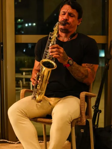 Saxofonista para eventos 