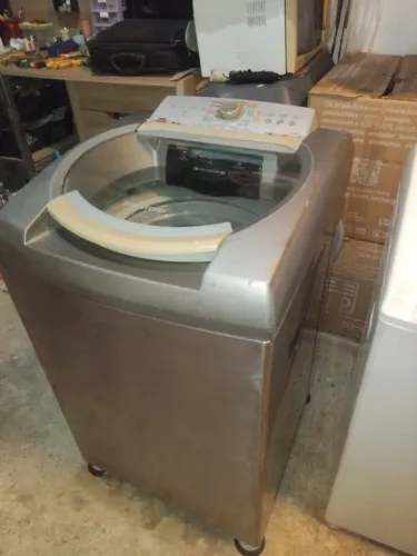 Máquina de Lavar Roupas