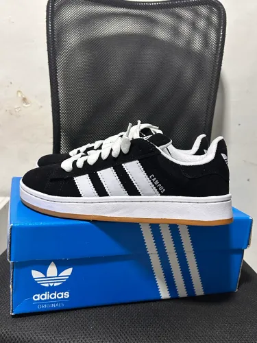 Adidas Campus