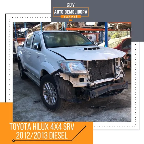 Sucata Toyota Hilux CD4x4 2012 2013 Diesel Disponível para venda de peças