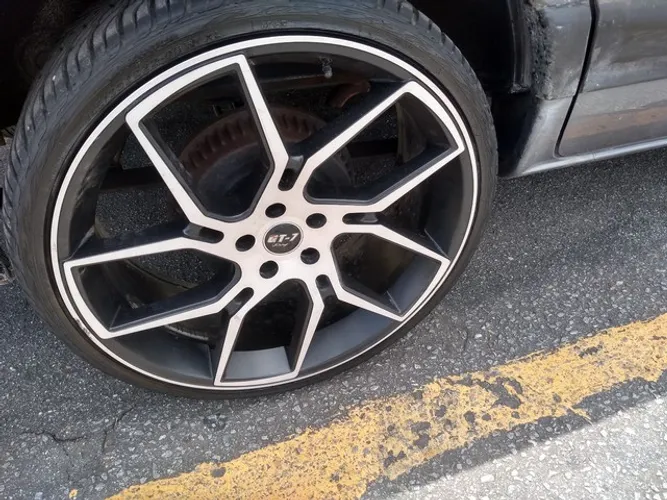 Rodas exclusivas aro 22 5x114