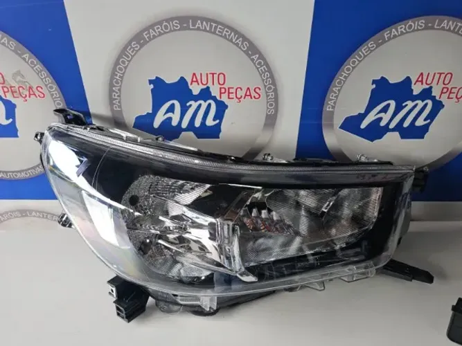 Farol nova Hilux ano 2021 até 2024