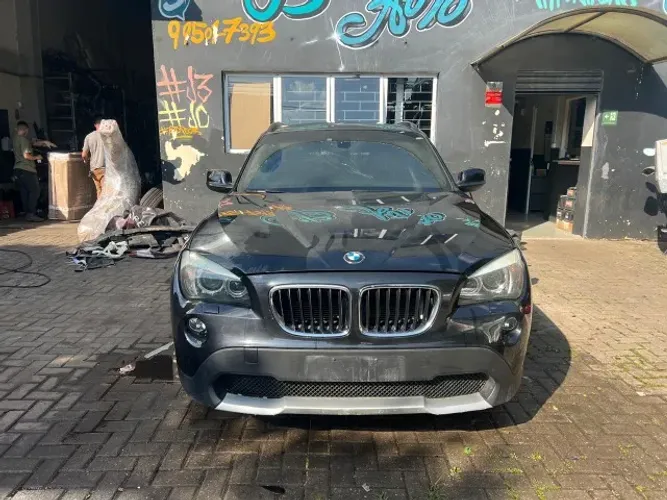 Sucata BMW x1 2.0 16v 2012 Para retirada de peças