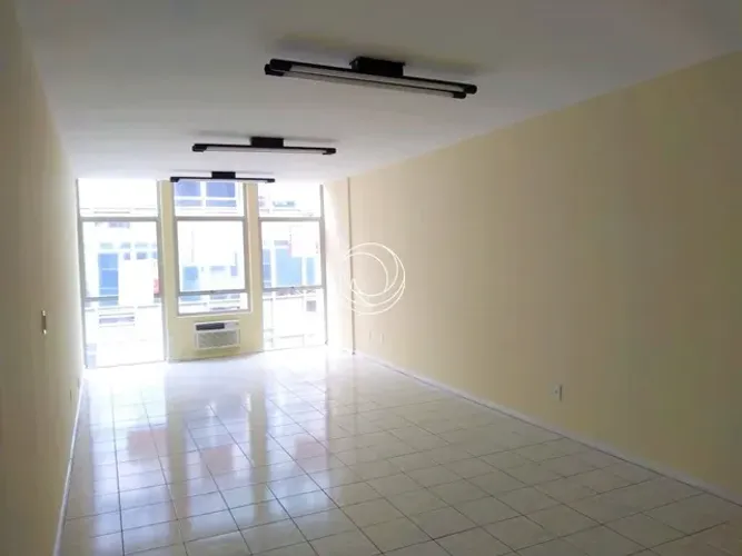 Sala Comercial de 39.07m² no bairro Centro