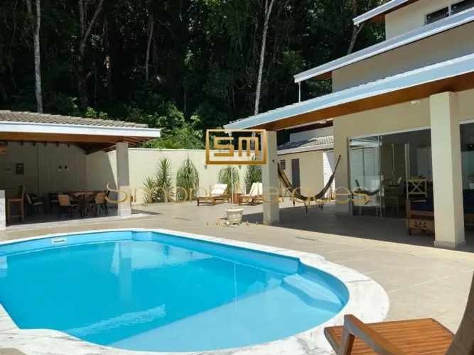 Casa Maravilhosa em Condomínio - Massaguaçu!