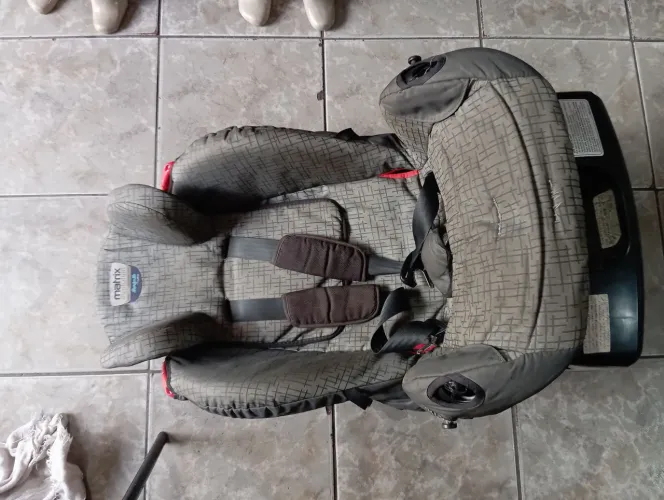 Cadeira para carro matrix evolution 