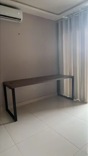 Mesa Direitor 1.90m