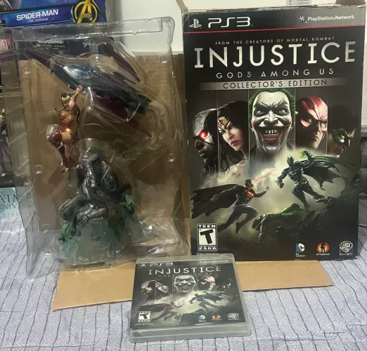 Injustice: Gods Among Us - Collector?s Edition (PS3)