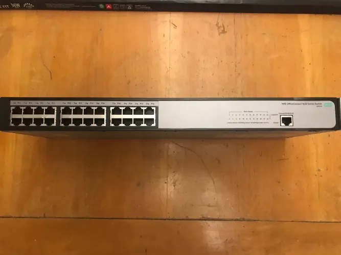 Switch de Rede HPE OfficeConnect 1620 Series